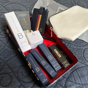 BEAUTYCOUNTER LOT of Lipstick Rejuvenating Charcoal Bag